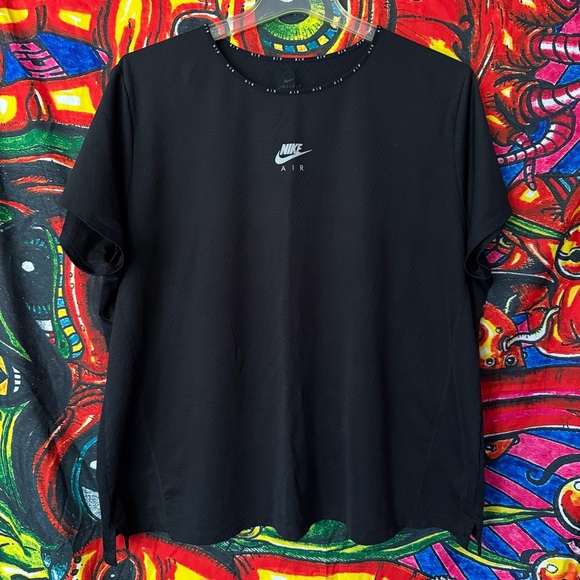 Nike Air Women’s T-Shirt Black 2X Poly/Spandex - Picture 1 of 7
